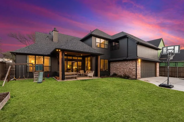 $13,000 | 9847 Mixon Drive, Dallas, TX 75220