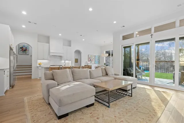 $13,000 | 9847 Mixon Drive, Dallas, TX 75220