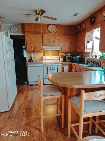 $324,000 | 732 East Highway 30, Oxford, MS 38655