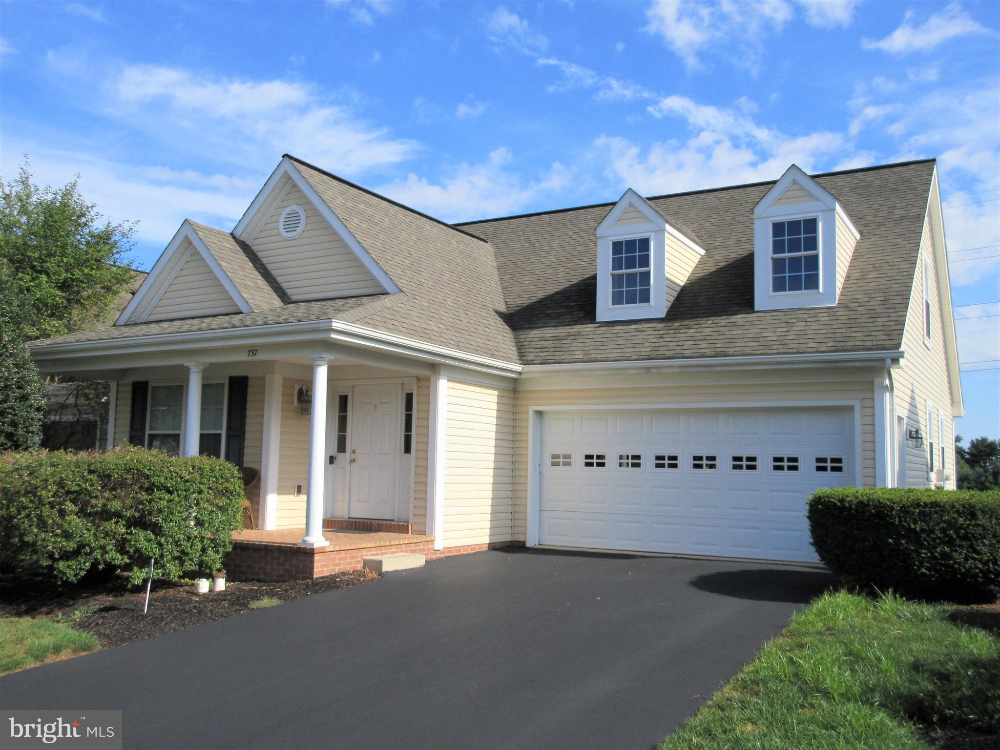 737 Palmer Circle Lititz, PA 17543 - Photo 1 of 22 Quiet street
