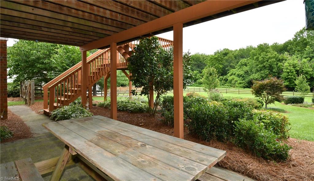 8040 Glengarriff Road Clemmons, NC 27012 - Photo 23 of 26 Gallery Image 23