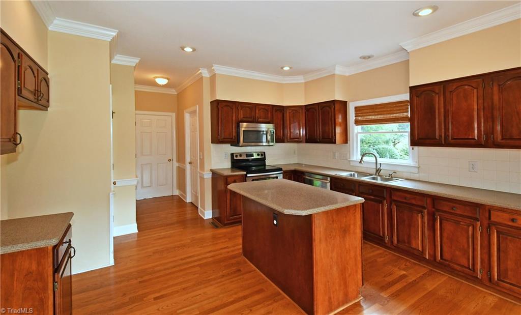 8040 Glengarriff Road Clemmons, NC 27012 - Photo 5 of 26 Kitchen, laundry room, & pantry