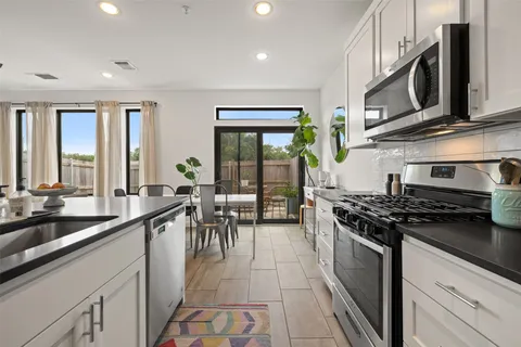 $460,000 | 6409 Berkman Drive, Unit 6, Austin, TX 78723