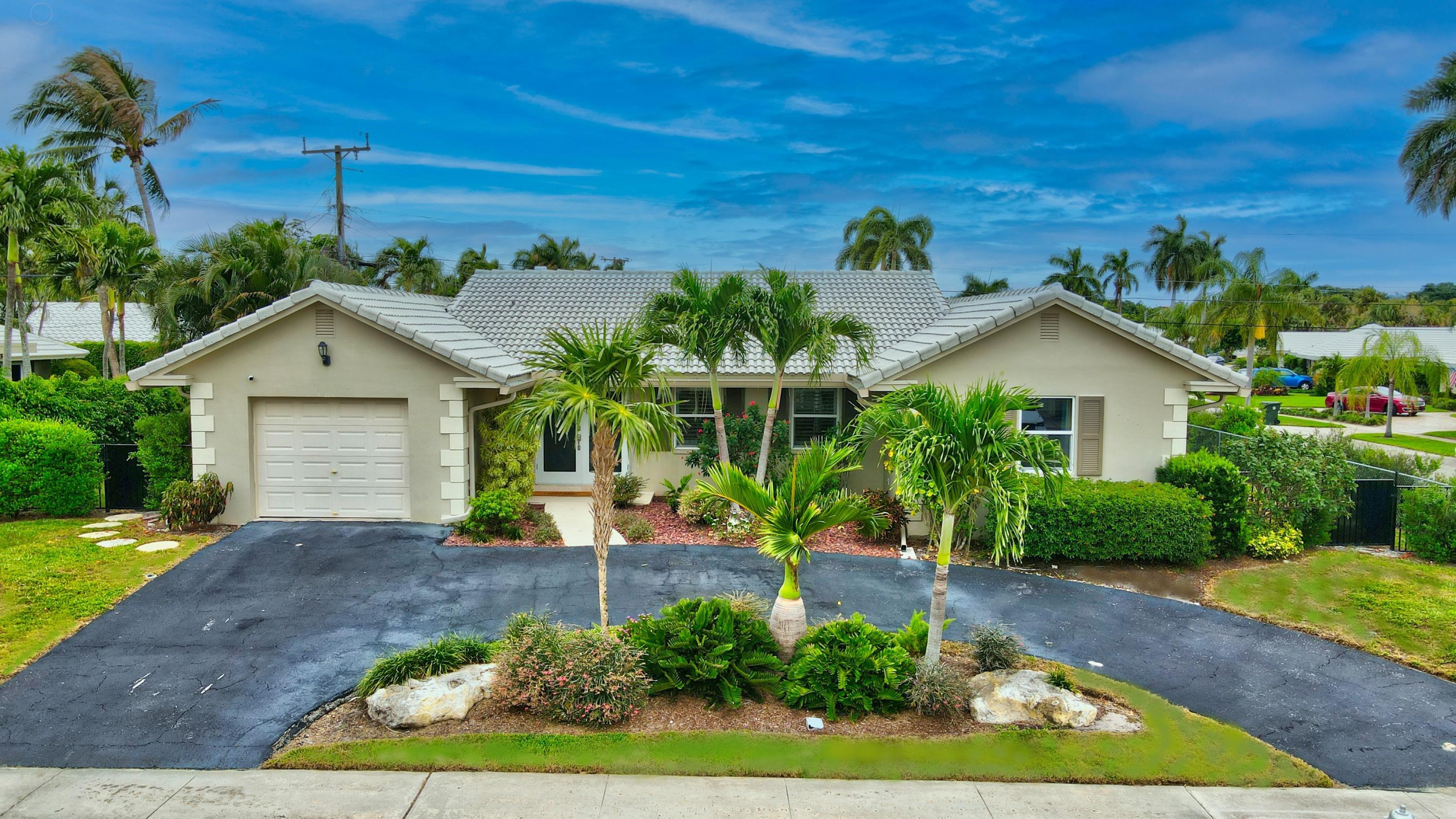 951 Holly Lane Boca Raton, FL 33486 - Photo 1 of 41 MAIN EDITED