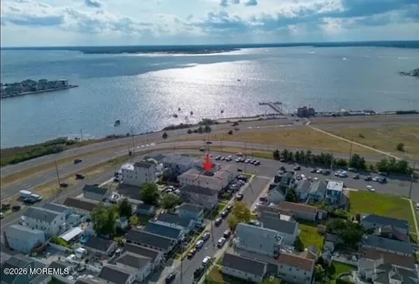 $295,000 | 14 Bay Boulevard, Unit 6, Seaside Heights, NJ 08751
