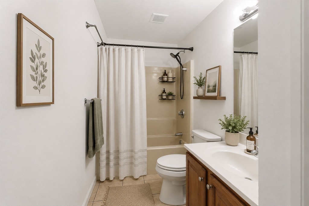 655 Plantation Street, Unit 23B Worcester, MA 01605 - Photo 4 of 14