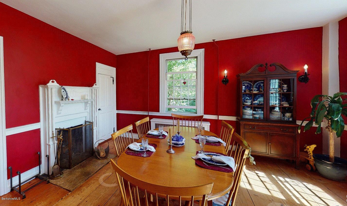 905 Hancock Road Williamstown, MA 01267 - Photo 17 of 37 Dining room