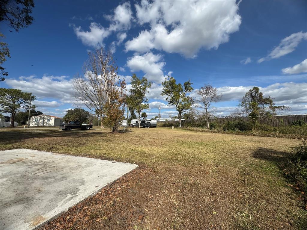 11854 Southwest Loop Terrace Arcadia, FL 34269 - Photo 5 of 7 a view of outdoor space