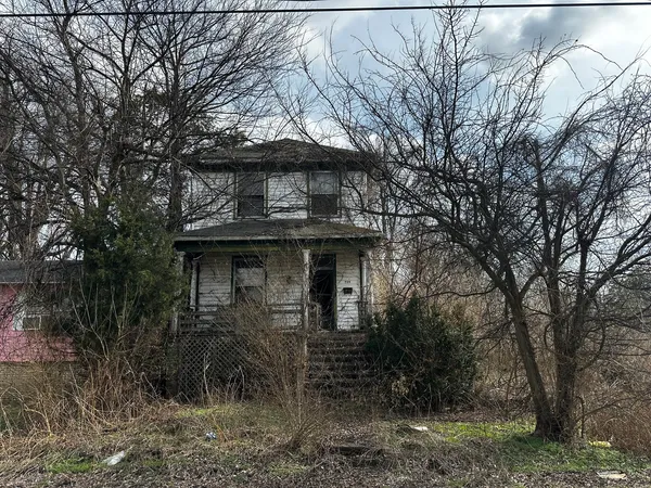 $7,500 | 725 24th Street, Cairo, IL 62914