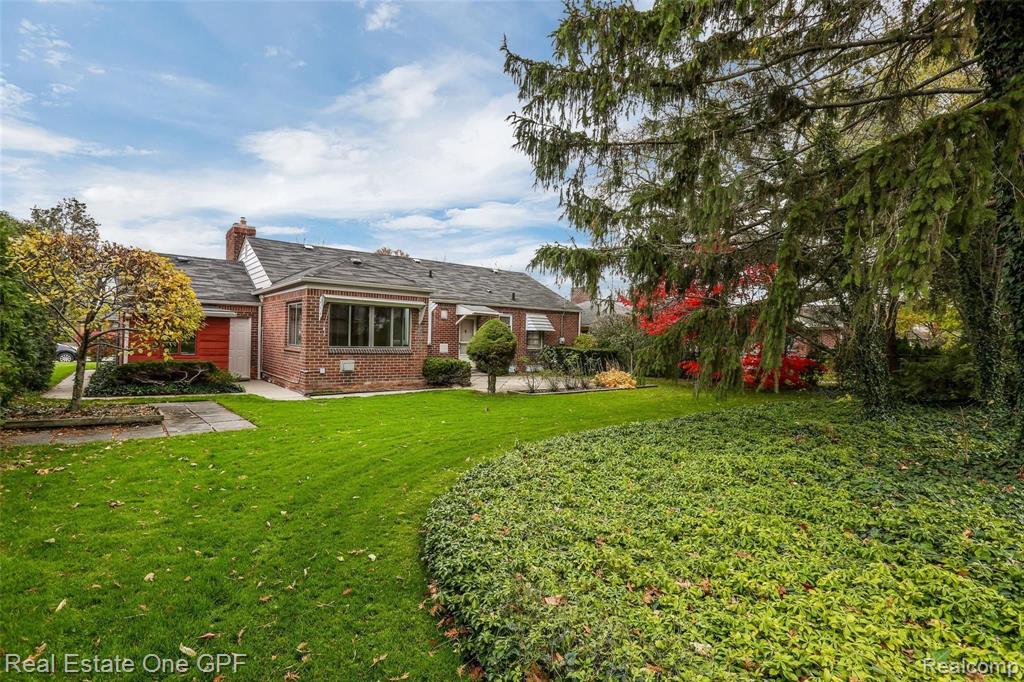 457 Lexington Road Grosse Pointe Farms, MI 48236 - Photo 24 of 26