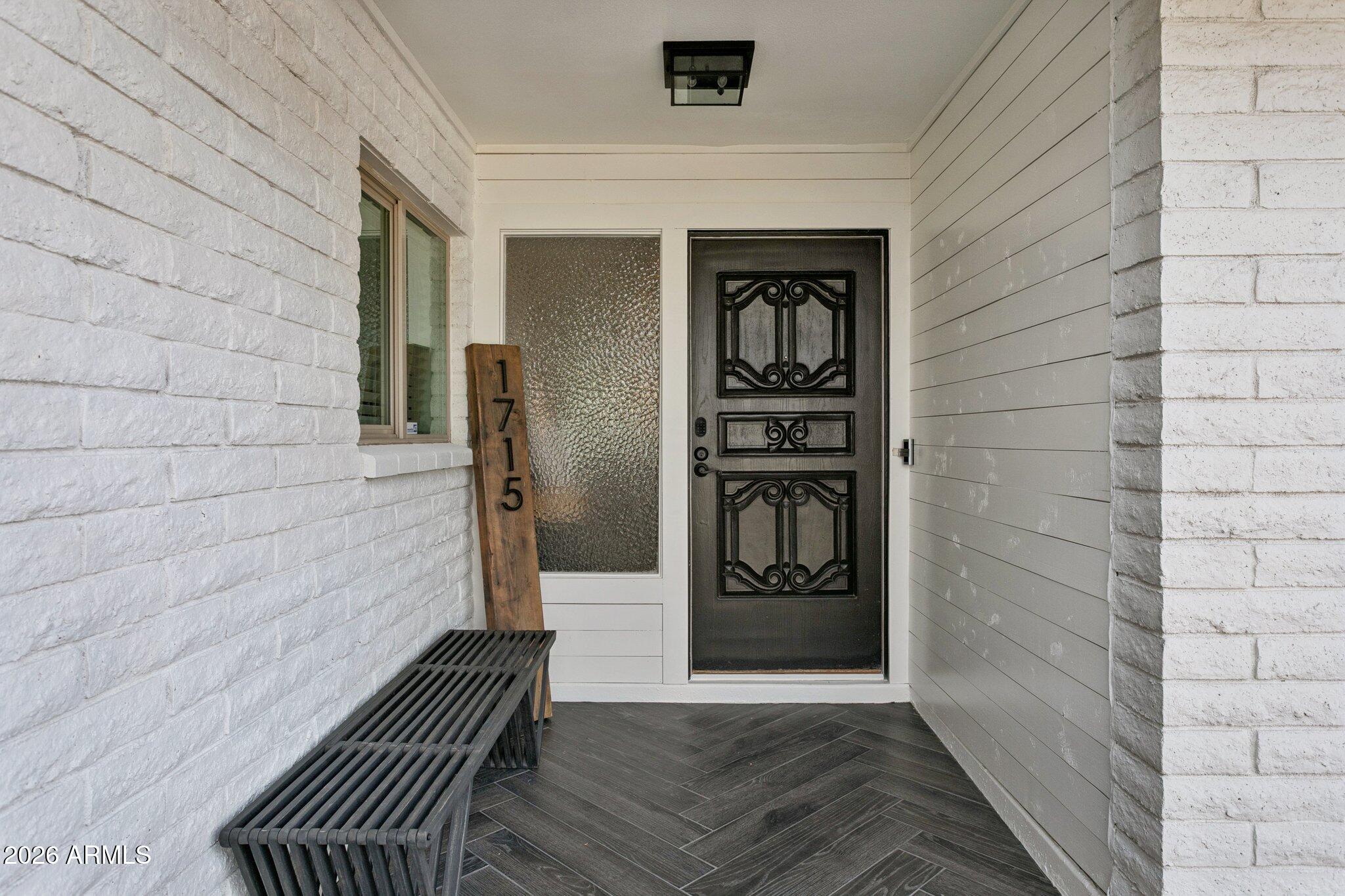 1715 West Orchid Lane Phoenix, AZ 85021 - Photo 23 of 62 Entry elegance