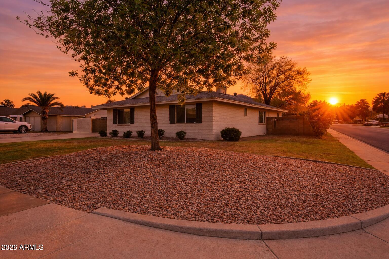 1715 West Orchid Lane Phoenix, AZ 85021 - Photo 58 of 62 Sunset in Butler Park