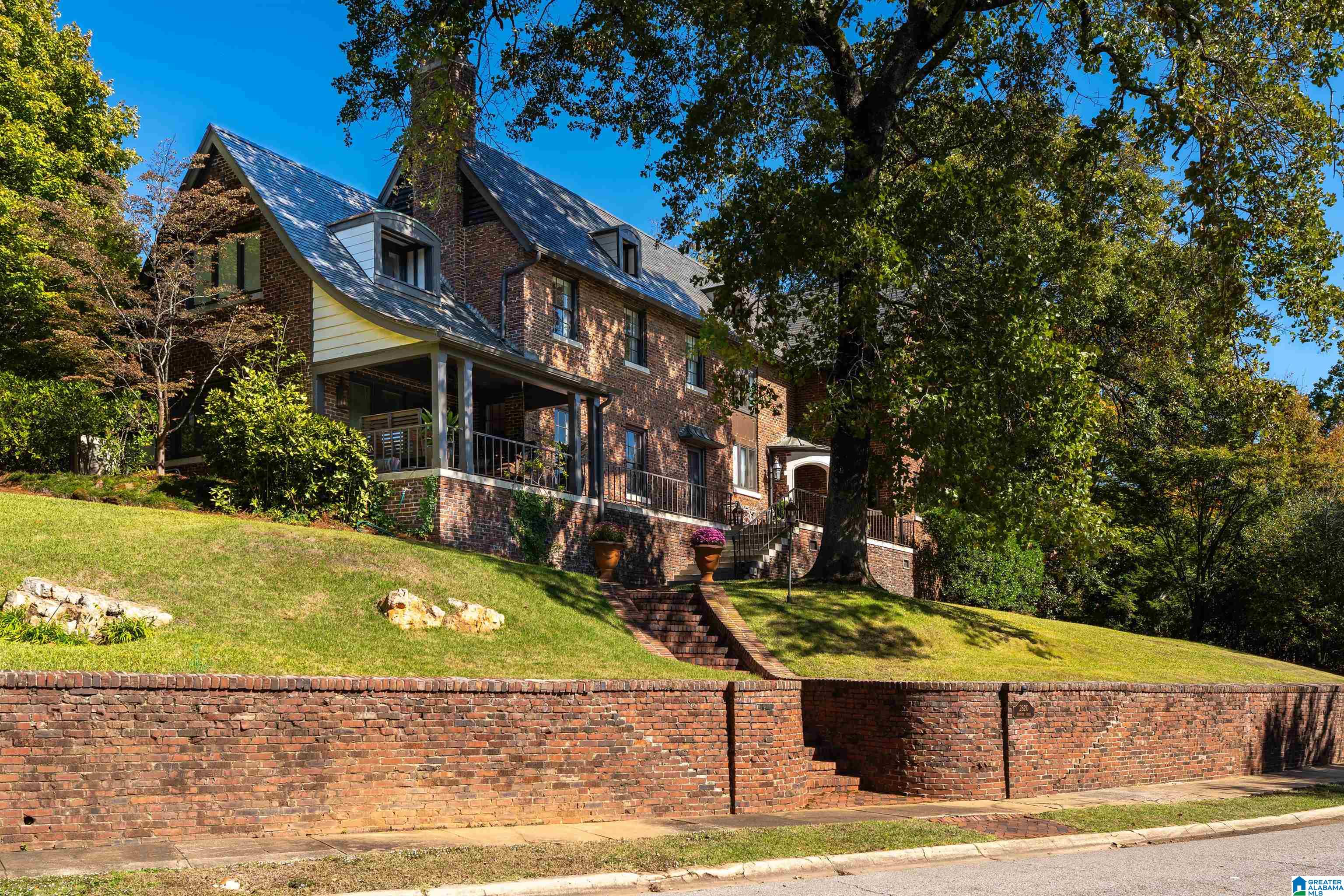 2820 Berwick Road Birmingham, AL 35213 - Photo 4 of 64