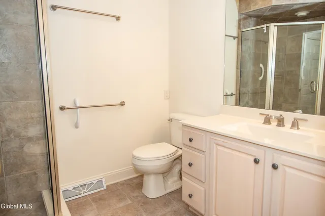 $439,500 | 2370 Nott Street East, Niskayuna, NY 12309