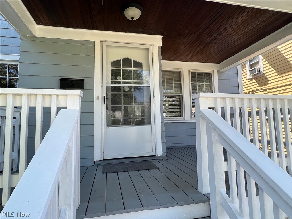3548 Silsby Road Cleveland, OH 44118 - Photo 3 of 26 Gallery Image 3