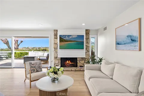 $2,100,000 | 215 Via San Andreas, San Clemente, CA 92672