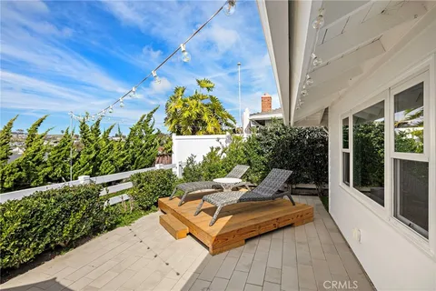 $2,100,000 | 215 Via San Andreas, San Clemente, CA 92672