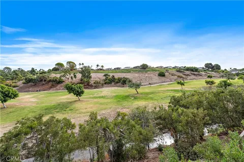 $2,100,000 | 215 Via San Andreas, San Clemente, CA 92672