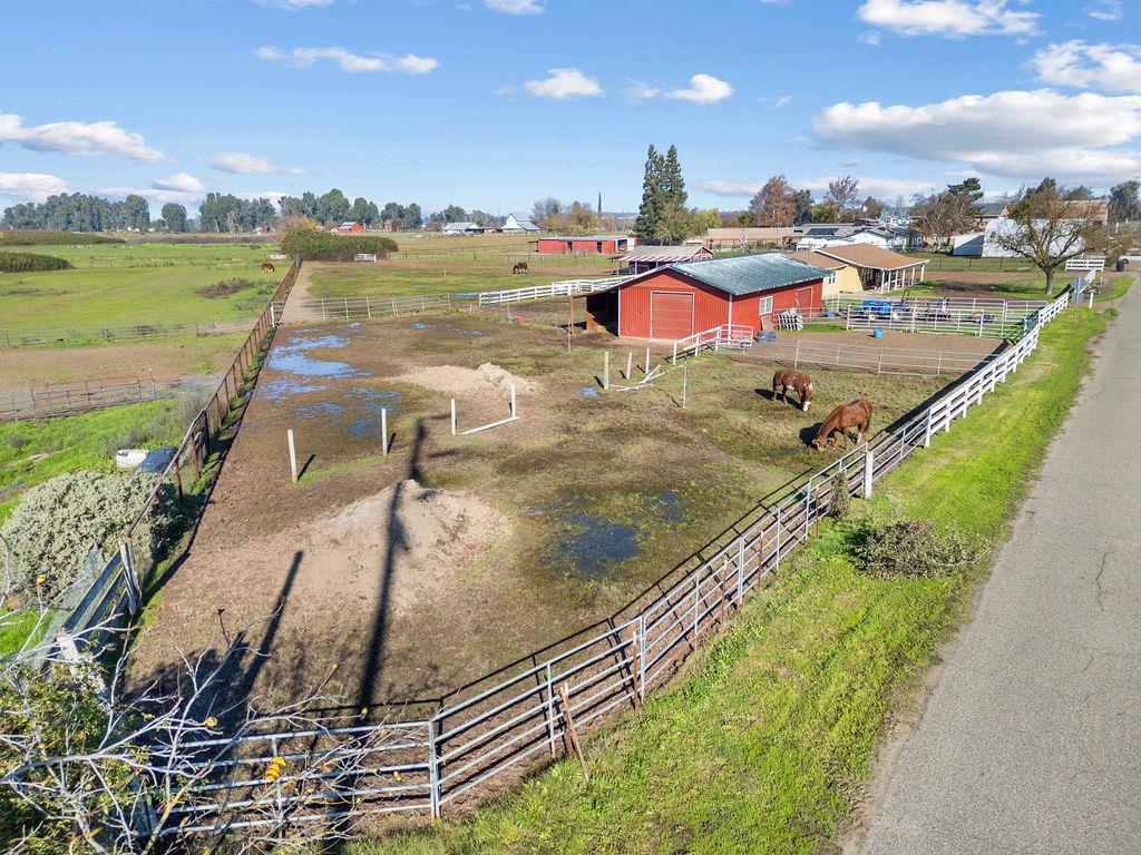 5801 Pleasant Valley Road Oakdale, CA 95361 - Photo 26 of 28