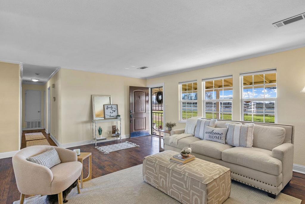 5801 Pleasant Valley Road Oakdale, CA 95361 - Photo 4 of 28