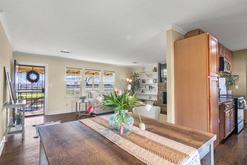 5801 Pleasant Valley Road Oakdale, CA 95361 - Photo 7 of 28