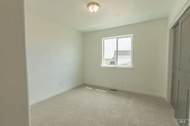 $365,900 | 2062 Lowline Avenue, Twin Falls, ID 83301