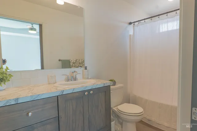 $365,900 | 2062 Lowline Avenue, Twin Falls, ID 83301