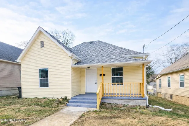 $249,900 | 1619 Worth Street, Knoxville, TN 37917