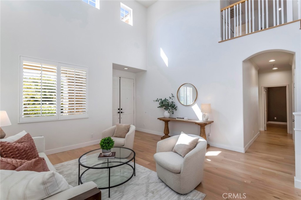 26413 Ocasey Place Stevenson Ranch, CA 91381 - Photo 11 of 75 a living room with furniture