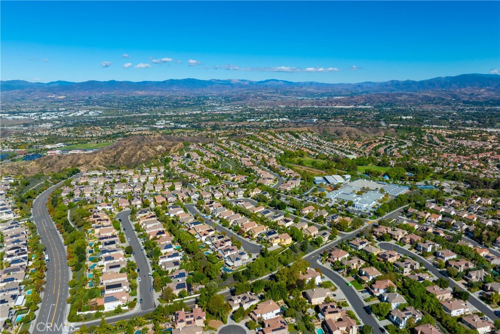 26413 Ocasey Place Stevenson Ranch, CA 91381 - Photo 73 of 75