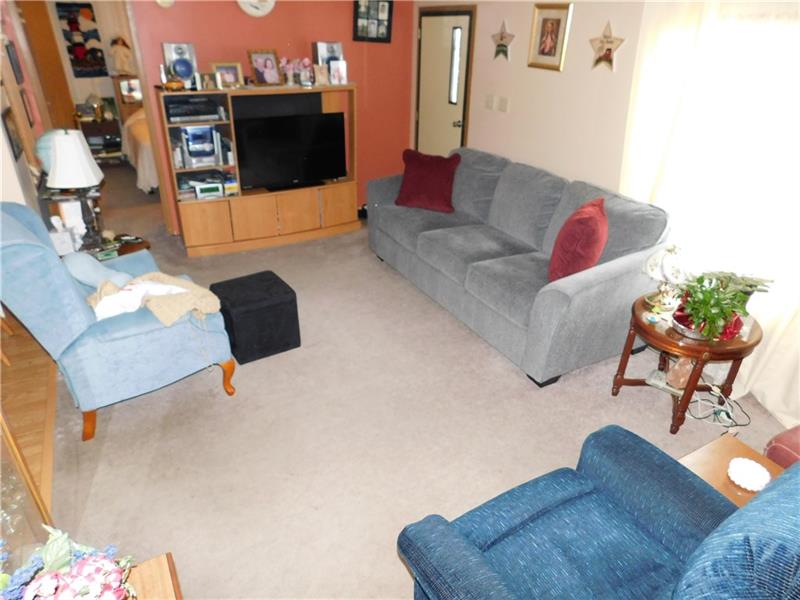 622 Hadley Road Greenville, PA 16125 - Photo 14 of 21 Gallery Image 14