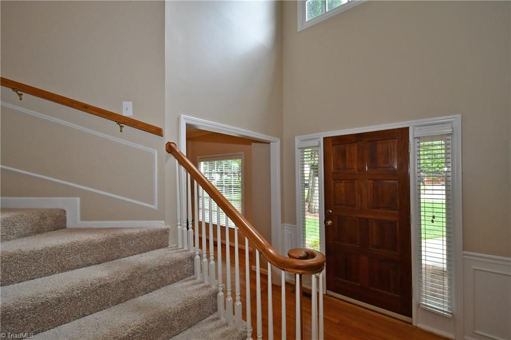 4856 Hearthstone Road Clemmons, NC 27012 - Photo 3 of 30 Entry