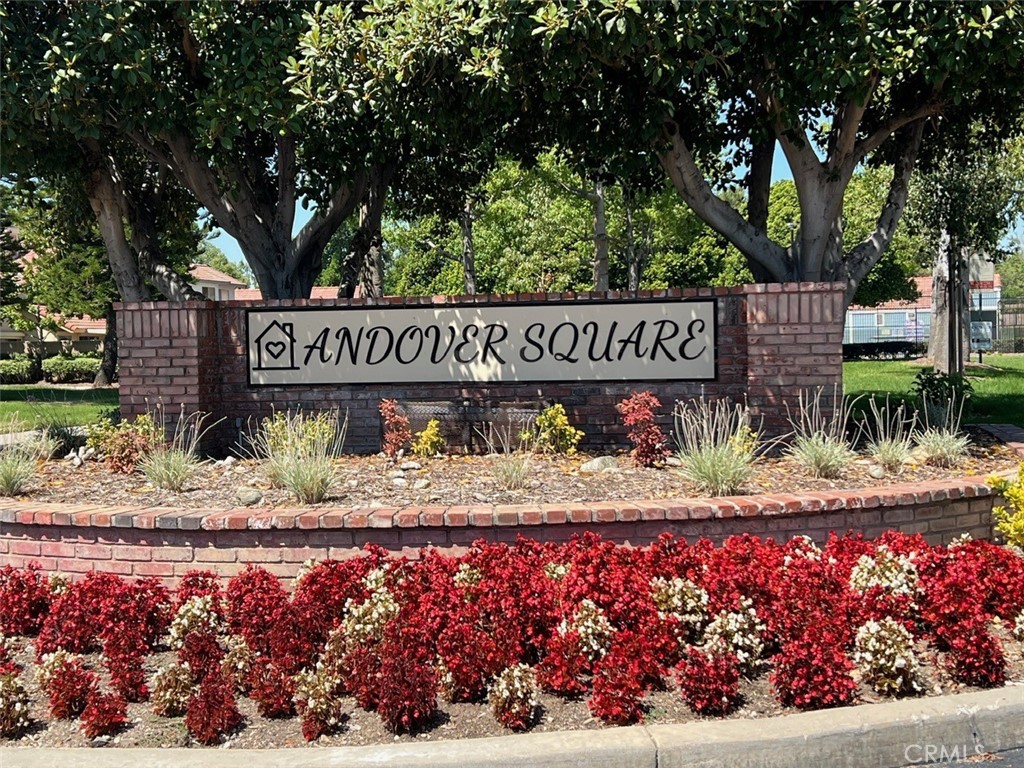 1119 West Morgan Street Rialto, CA 92376 - Photo 24 of 26 Community Entry