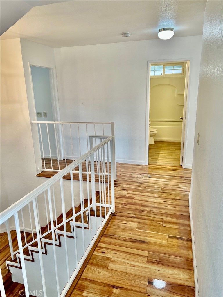 1119 West Morgan Street Rialto, CA 92376 - Photo 8 of 26 Upstairs Walkway