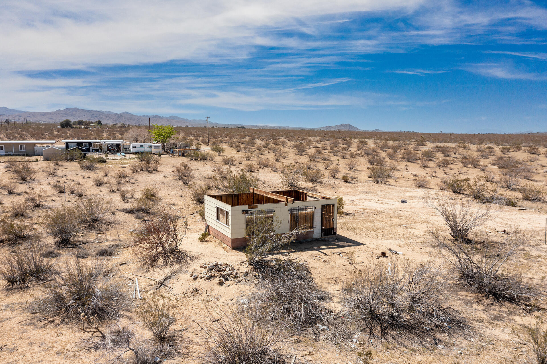 57628 Pine Street Landers, CA 92285 - Photo 7 of 25 a view of a city with an ocean view