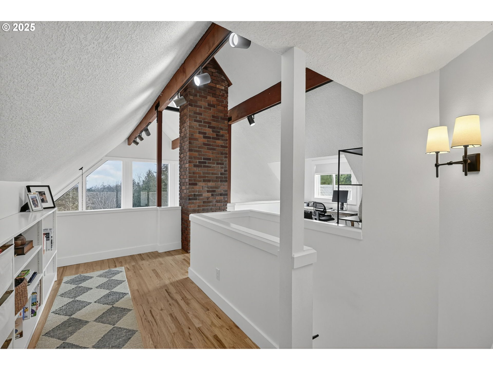 13162 Northwest McNamee Road Portland, OR 97231 - Photo 30 of 48 a view of living room with furniture and flat screen tv