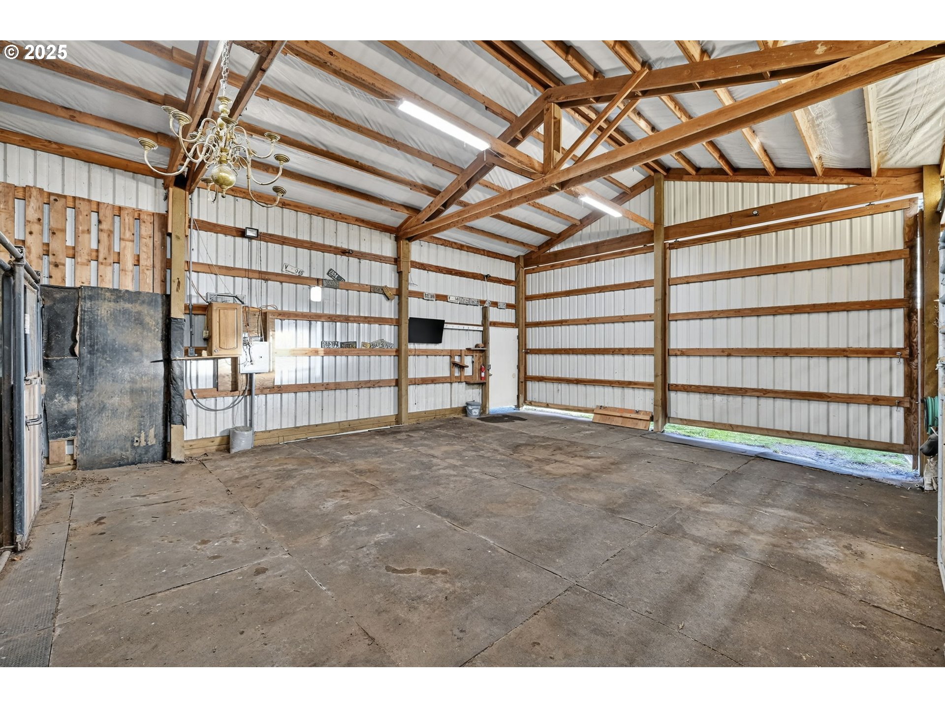 13162 Northwest McNamee Road Portland, OR 97231 - Photo 45 of 48 a view of an empty room with a staircase