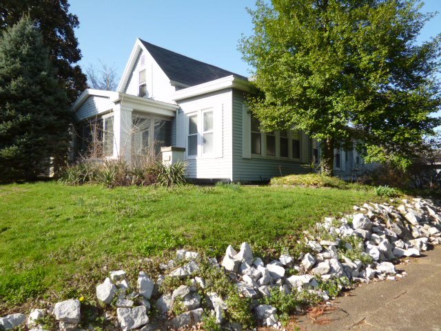 3777 Stringtown Road Evansville, IN 47711 - Photo 1 of 18 Gallery Image 1