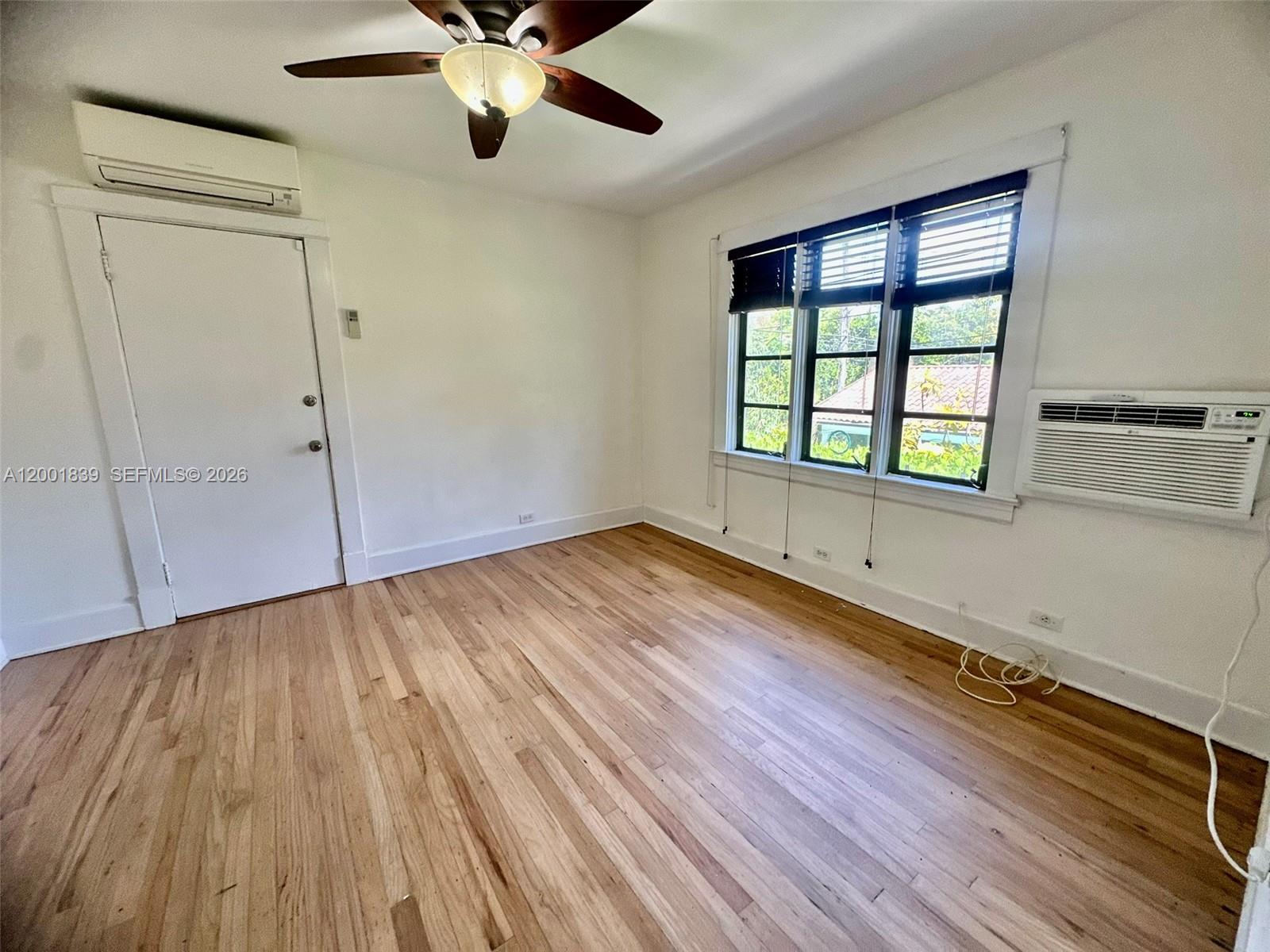 3712 Anderson Road, Unit 4 Coral Gables, FL 33134 - Photo 4 of 21