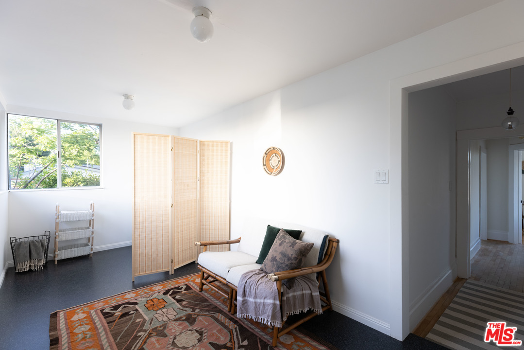 1107 Waterloo Street Los Angeles, CA 90026 - Photo 18 of 33