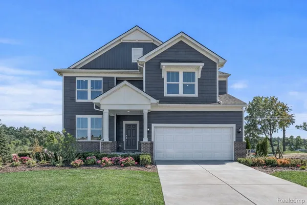 $702,990 | 59631 Schuss Gully Drive, New Hudson, MI 48165
