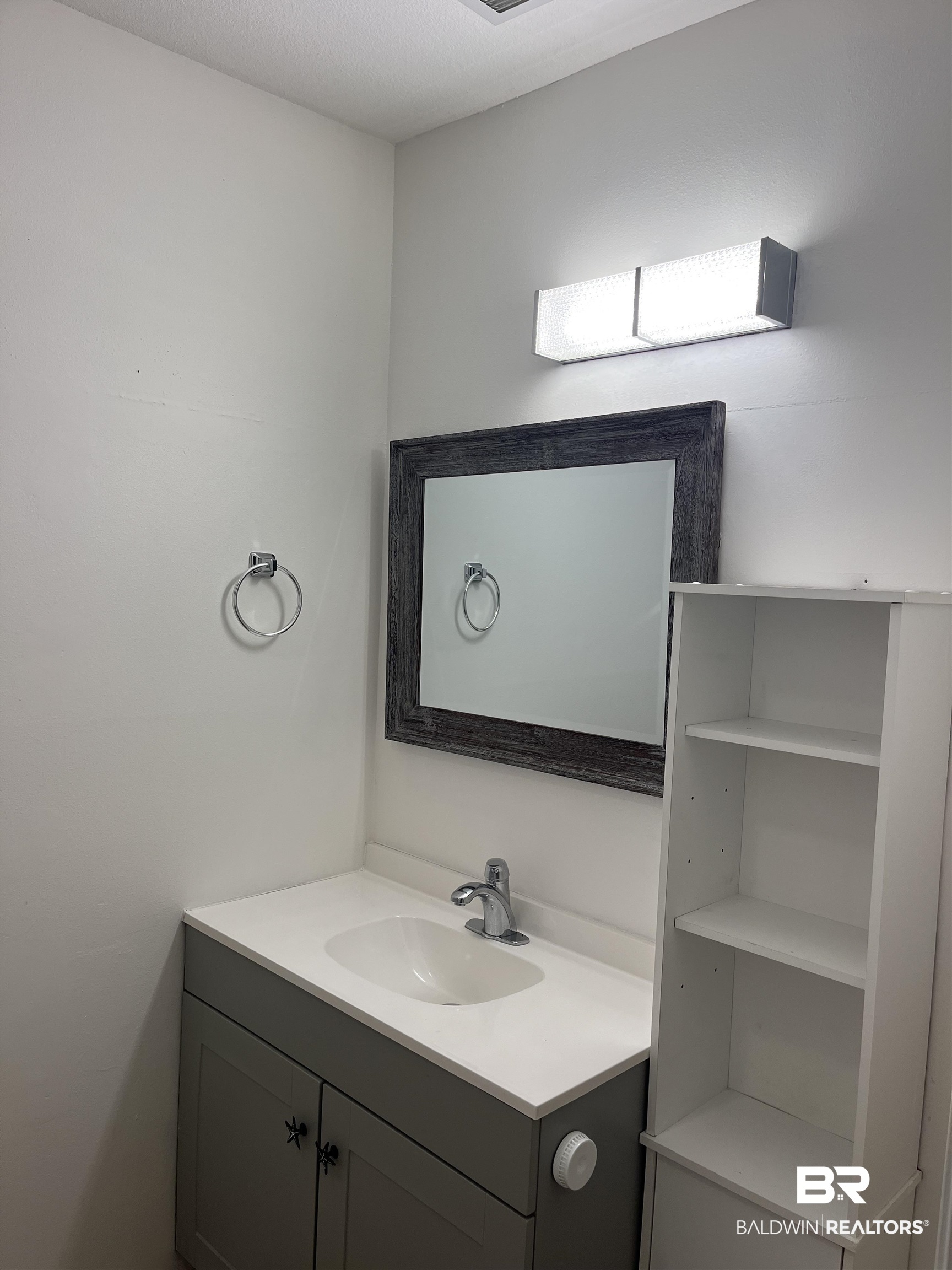1146 North Alston Street Foley, AL 36535 - Photo 19 of 20 Bathroom with vanity