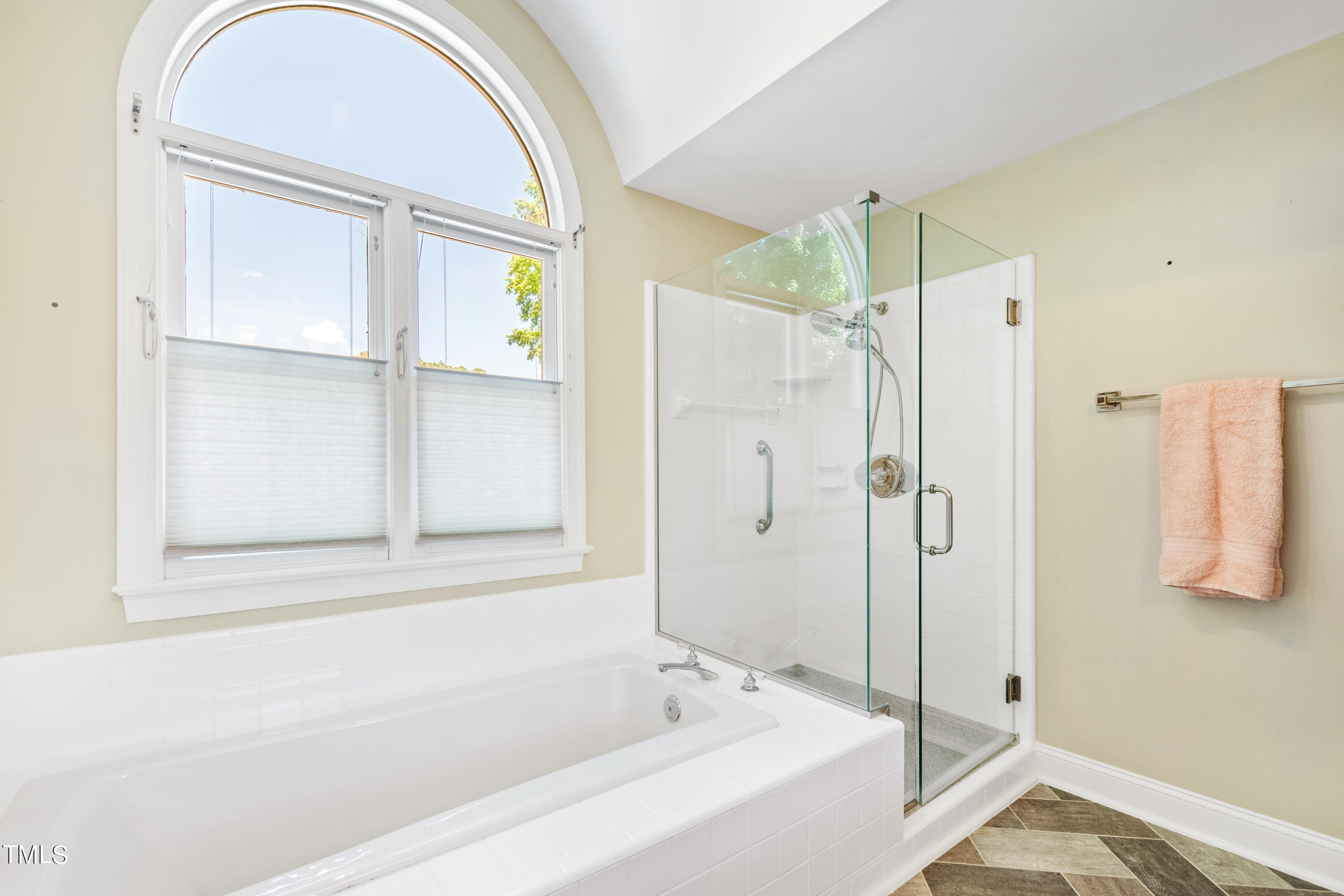 1605 Quaker Ridge Point Raleigh, NC 27615 - Photo 24 of 54 BAthroom 3