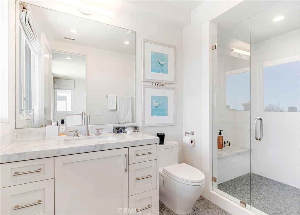 660 Kings Road Newport Beach, CA 92663 - Photo 27 of 41