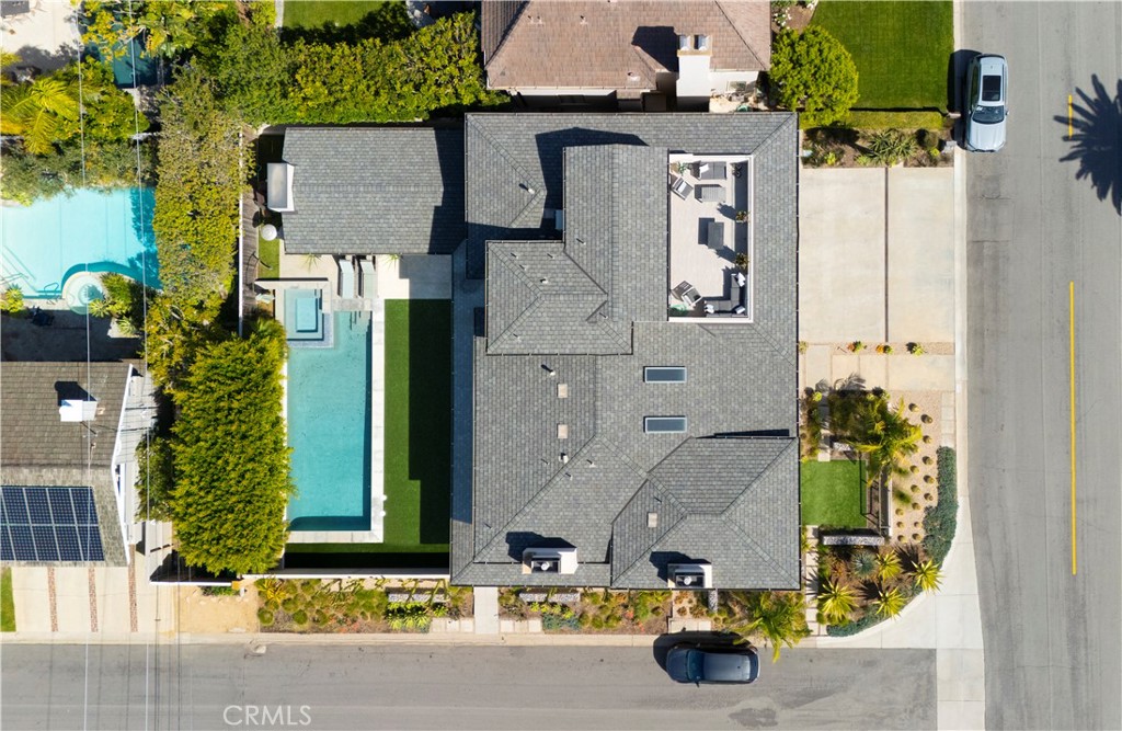 660 Kings Road Newport Beach, CA 92663 - Photo 33 of 41