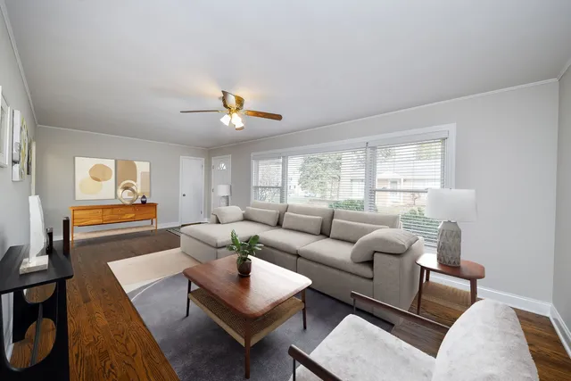 $385,000 | 111 South Lorraine Road, Wheaton, IL 60187