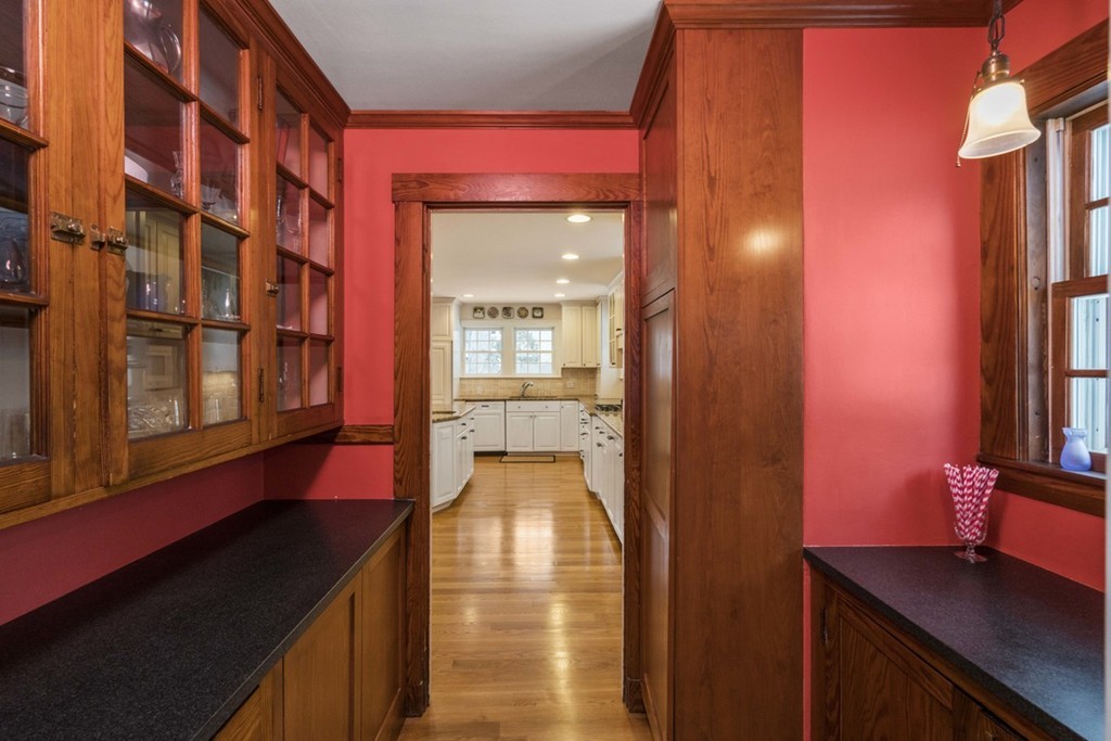 20 Vine Brook Road Lexington, MA 02421 - Photo 4 of 22