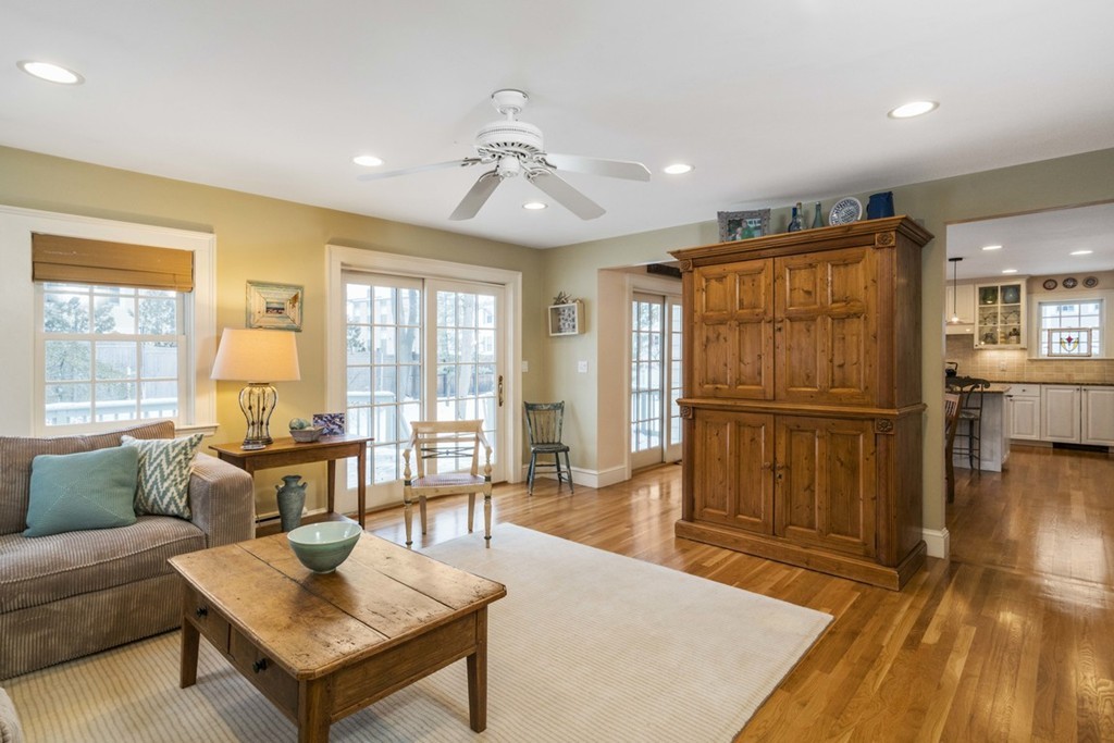 20 Vine Brook Road Lexington, MA 02421 - Photo 8 of 22