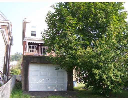403 Gilmore Avenue Trafford, PA 15085 - Photo 3 of 18 Exterior Back.