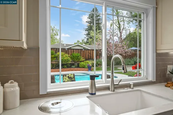 $1,950,000 | 11 Ambleside Court, Danville, CA 94526